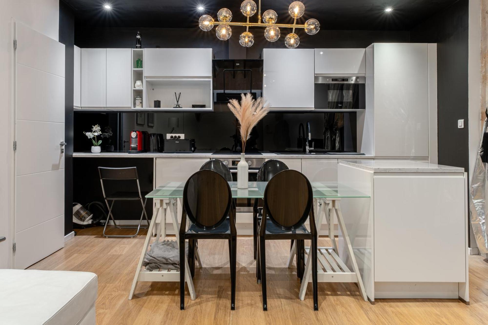 Le Yona Mirabeau - Appartement T3 Atypique Situe Dans Le Centre Ville Historique - Proche Rotonde Aix-en-Provence Esterno foto